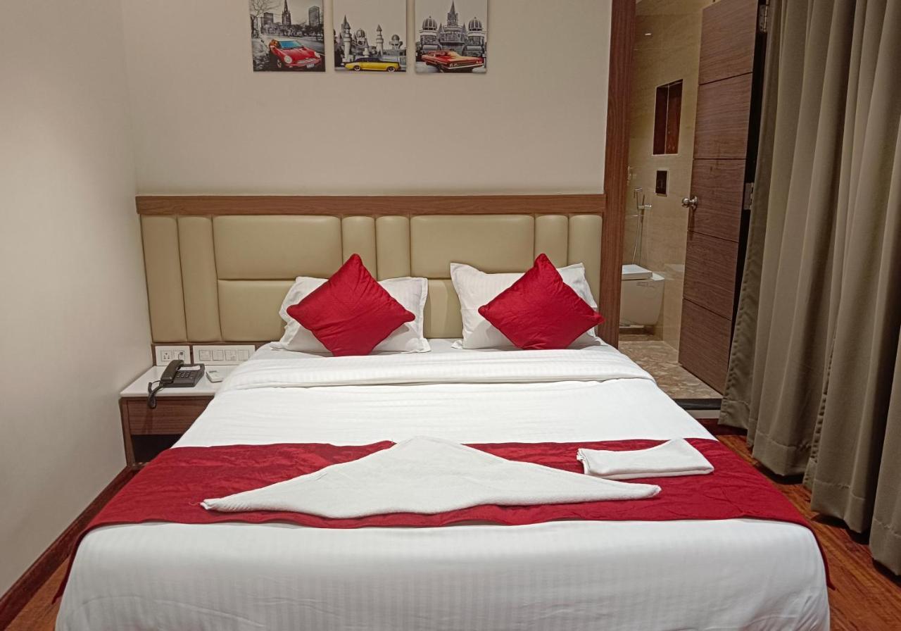 Hotel The Pride Jamshedpur Exterior foto