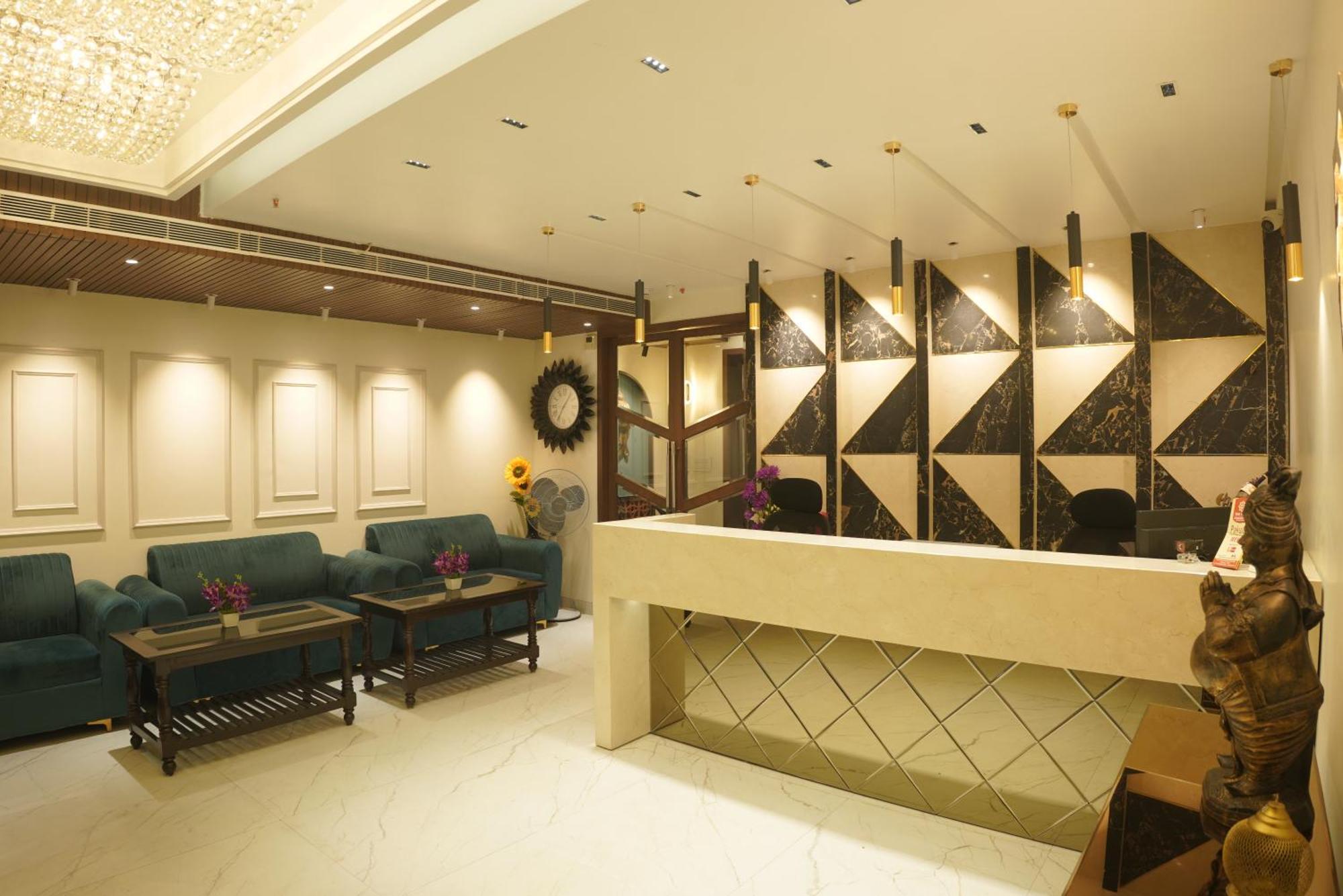 Hotel The Pride Jamshedpur Exterior foto