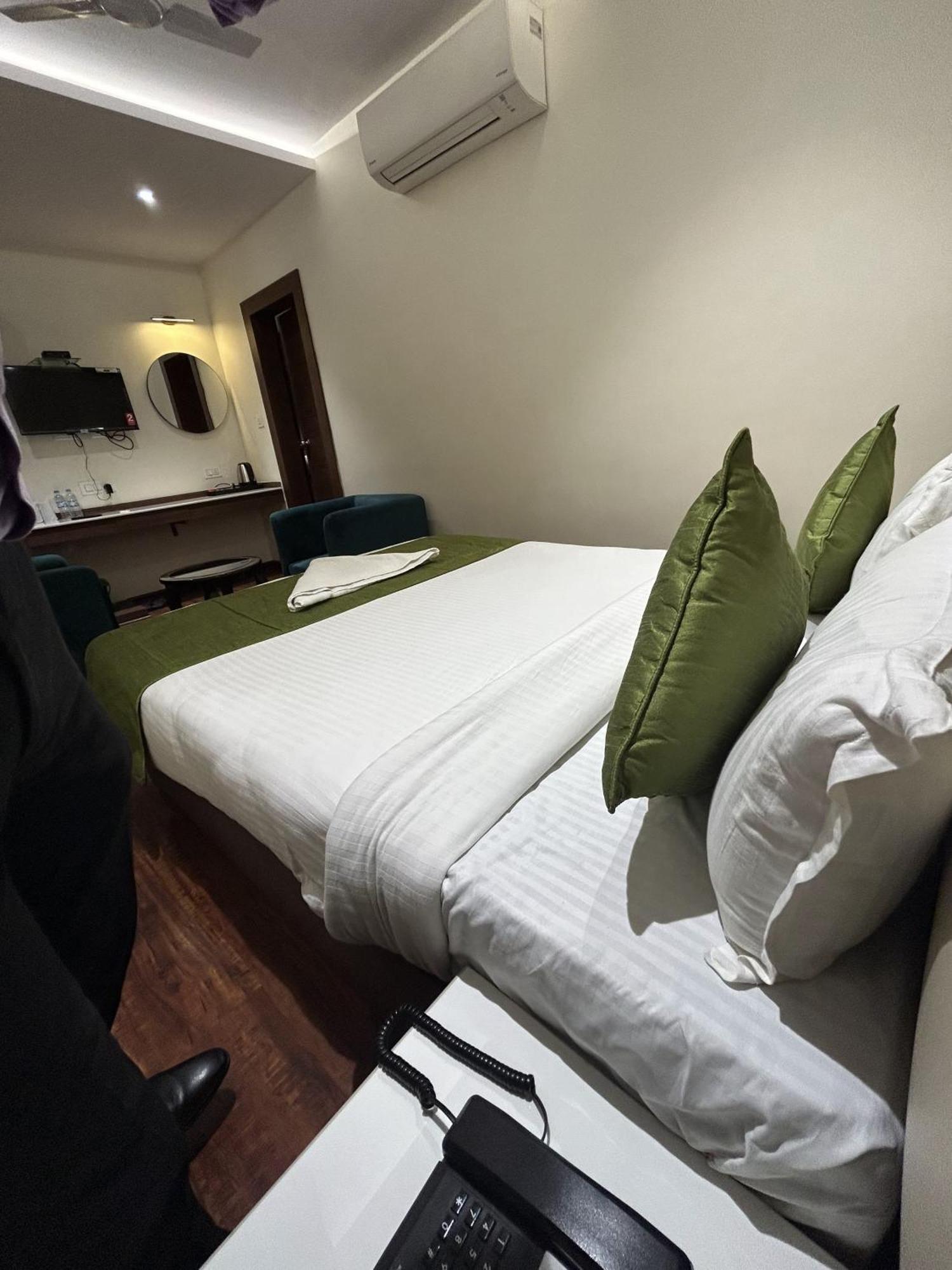 Hotel The Pride Jamshedpur Exterior foto
